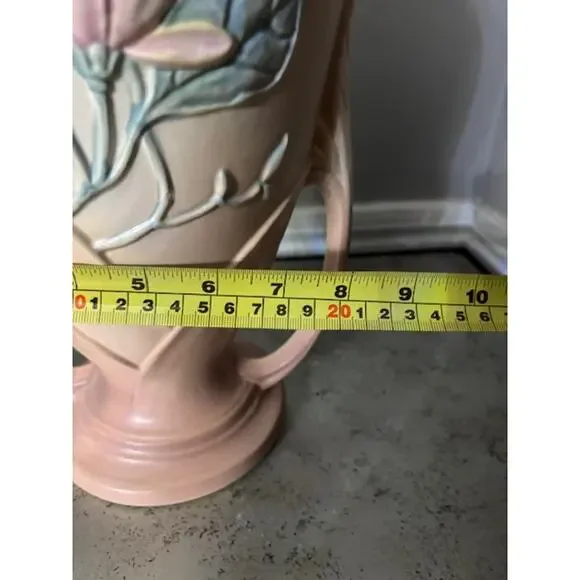 Vintage Hull Art Double Handled Magnolia Vase USA-16-15 EUC